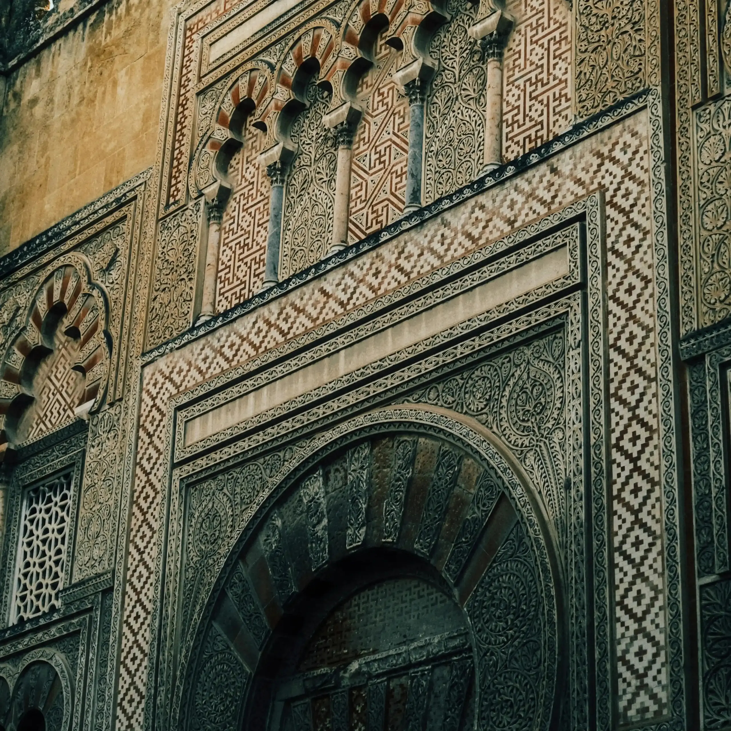 Mura laterali della mezquita di cordoba